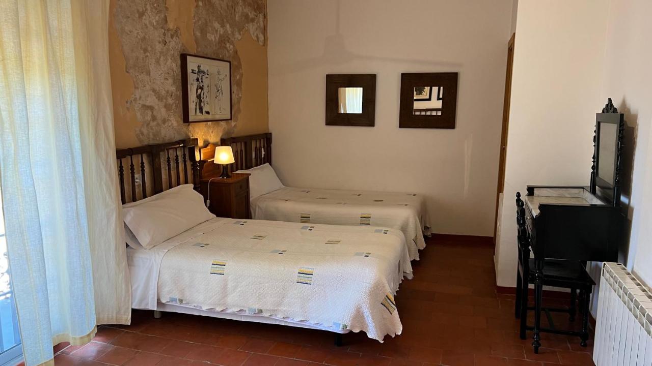 La Bodega Enoturismo Rural Mogente 外观 照片