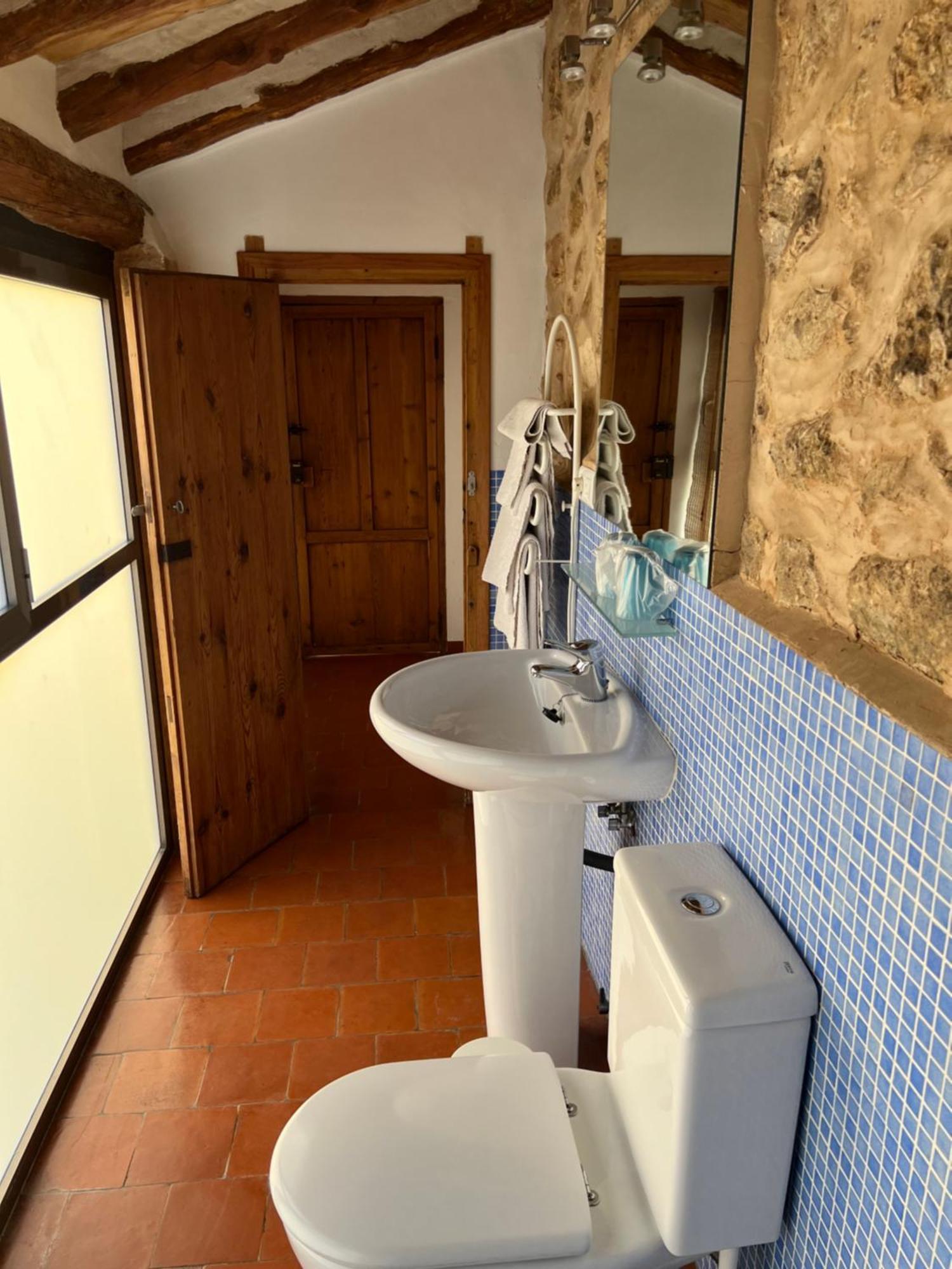 La Bodega Enoturismo Rural Mogente 外观 照片